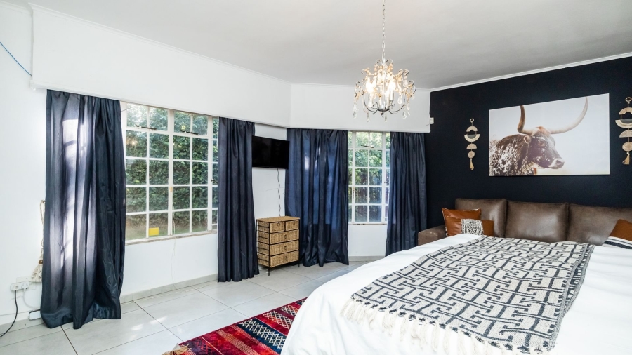 4 Bedroom Property for Sale in Safari Gardens North West